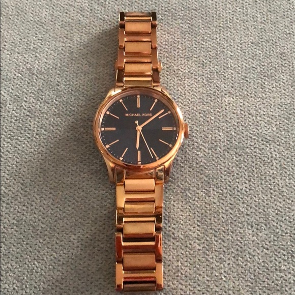 Michael Kors Accessories - Women’s Watch Michael Kors Accessories - Women’s Watch